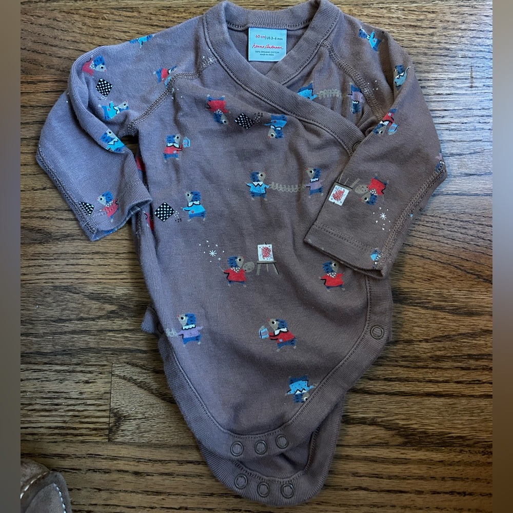 Hanna Andersson 3-6m porcupine onesie